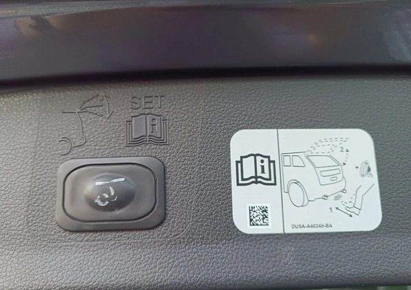 Ford Kuga cena 97900 przebieg: 79169, rok produkcji 2018 z Poznań małe 781